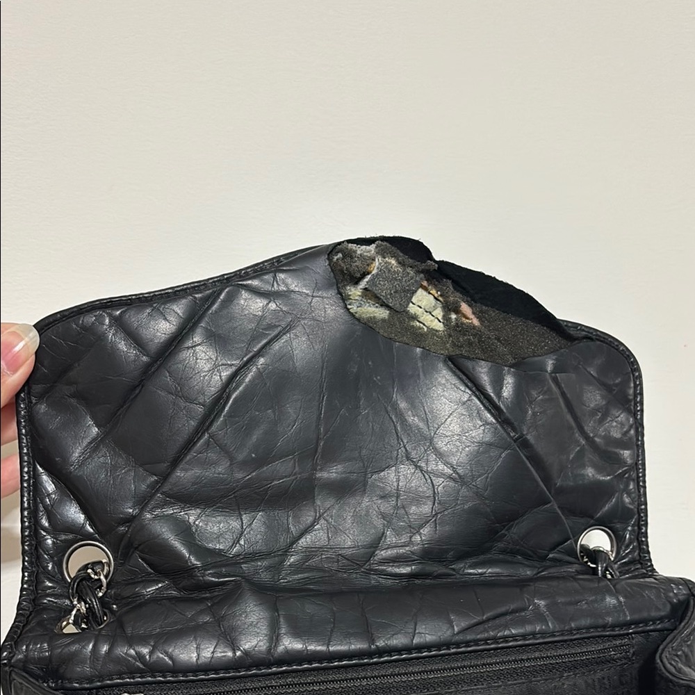 Chanel Authentic 2005 Bubble Shoulder Bag with Chain Strap - Picture 6 of 16